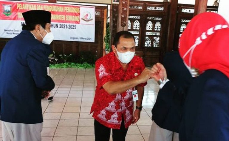 Bupati Semarang Puji Senam Tera Indonesia Mampu Berdayakan Lansia