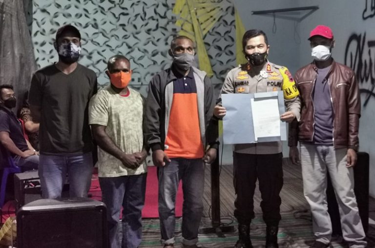 Tiga Tewas Akibat Miras, Mahasiswa Papua Gelar Bakar Batu dan Deklarasi