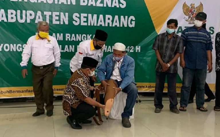 Atasi Masalah Ekonomi Sosial dan Pemberdayaan, Baznas Kabupaten Semarang Bagikan Dana ZIS Rp 3,5 Miliar