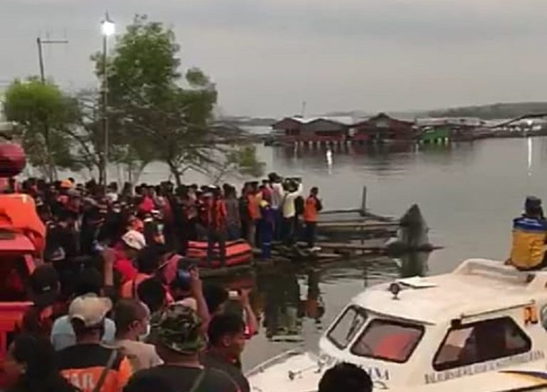 Pencarian Libatkan 15 Penyelam, 6 Jenasah Wisatawan Tenggelam di WKO Ditemukan