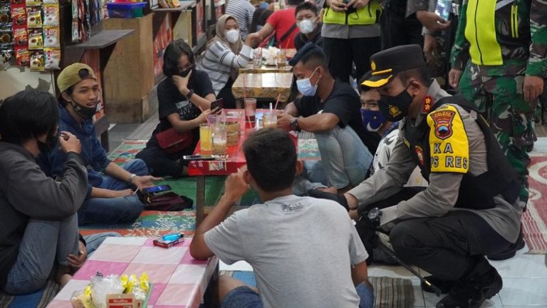 Operasi Yustisi Cegah Klaster Baru, Polres Semarang Sasar Tempat Nongkrong