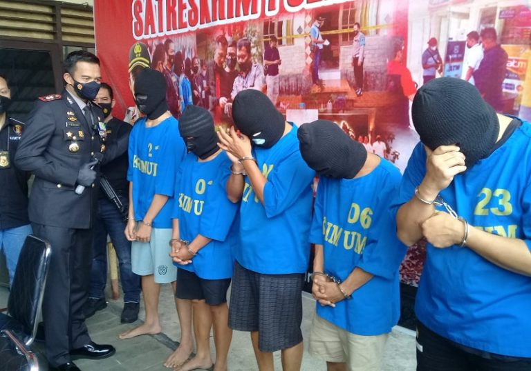 Dipicu Tuduhan Pelecehan Seksual, 8 Pemuda Poncoruso Bawen Dianiaya