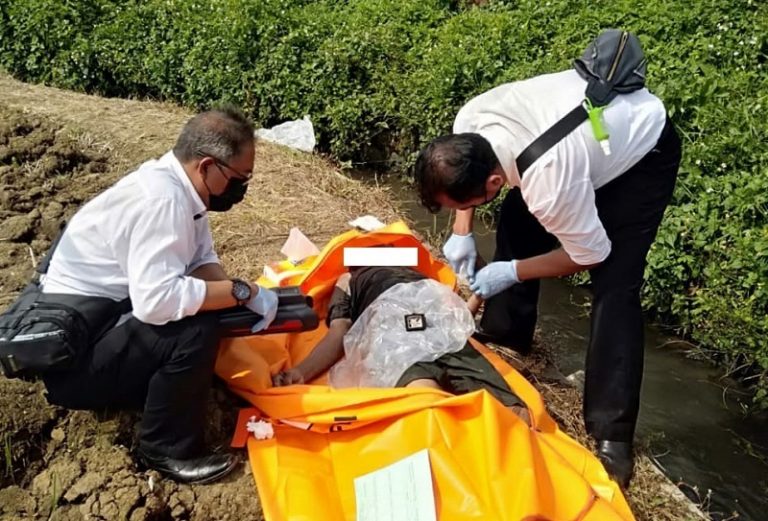 Dicurigai Benda Aneh di Selokan Sawah, Ternyata Jasad Mbah Marwan