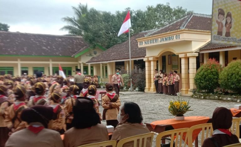 Polres Semarang Suntik Motivasi Siswa Peserta Pesta Siaga Pramuka